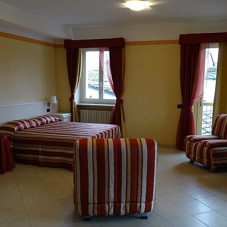 Albergo Ristorante Montoso Bagnolo Piemonte Esterno foto